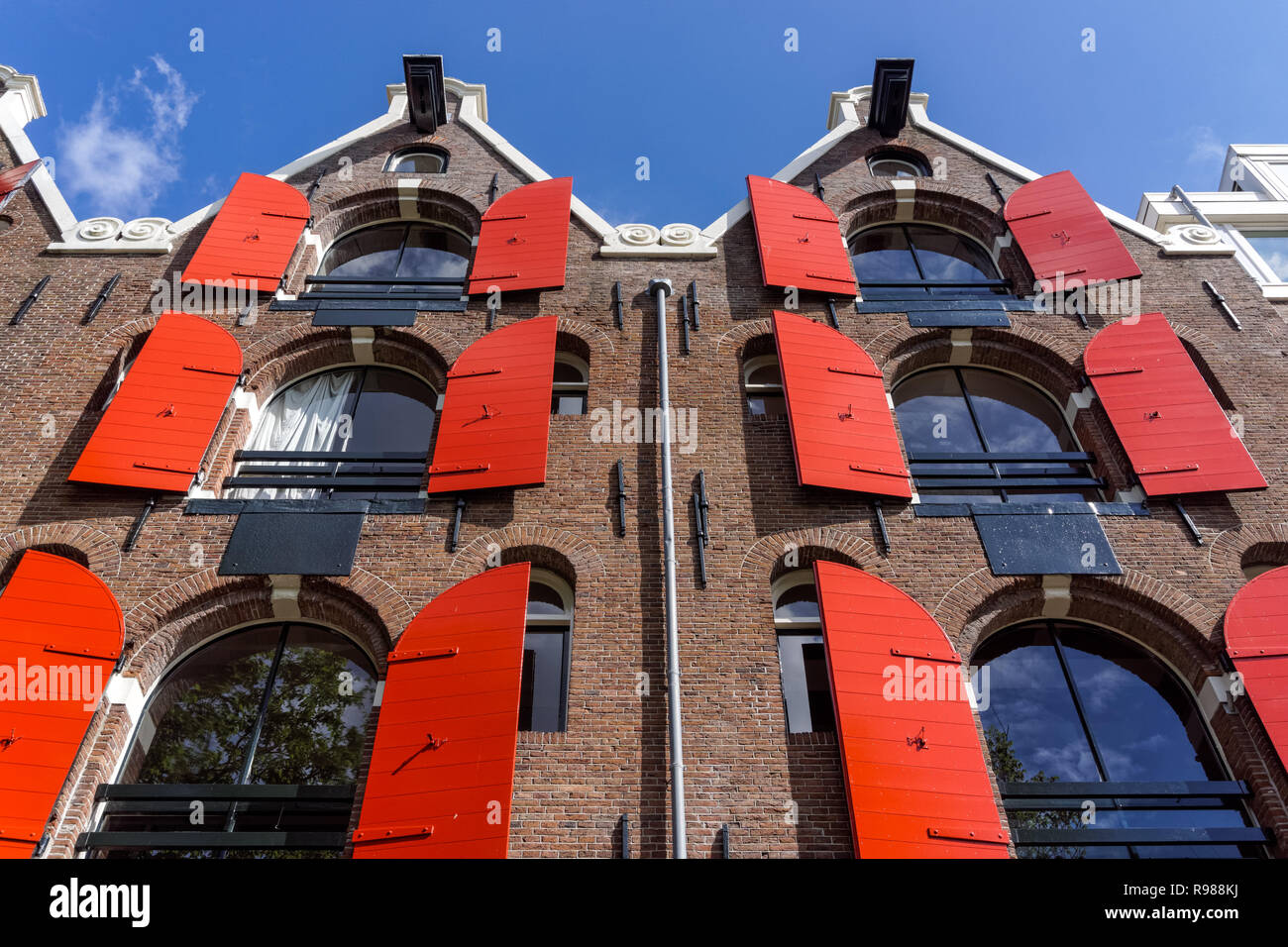Tradizionale edificio olandese al canale Prinsengracht in Amsterdam, Paesi Bassi Foto Stock