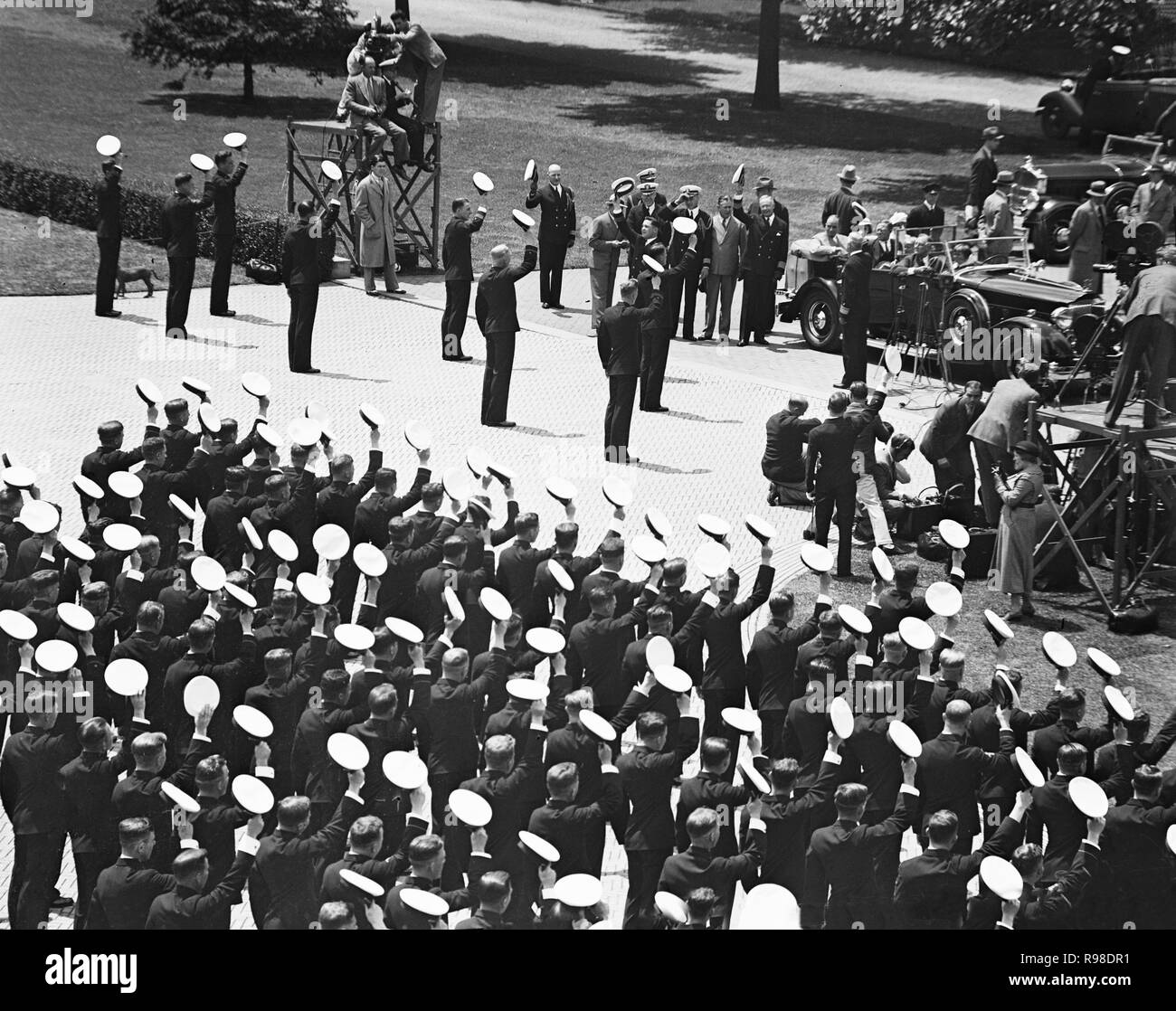 Stati Uniti Il presidente Franklin Roosevelt arrivando a U.S. Accademia navale, Annapolis, Maryland, USA, Harris & Ewing, 1935 Foto Stock