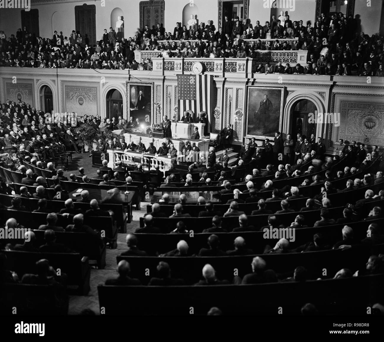 Stati Uniti Il presidente Franklin Roosevelt prima erogazione notturna Messaggio annuale per la seconda sessione del Congresso 74, Washington DC, USA, Harris & Ewing, 3 gennaio 1936 Foto Stock