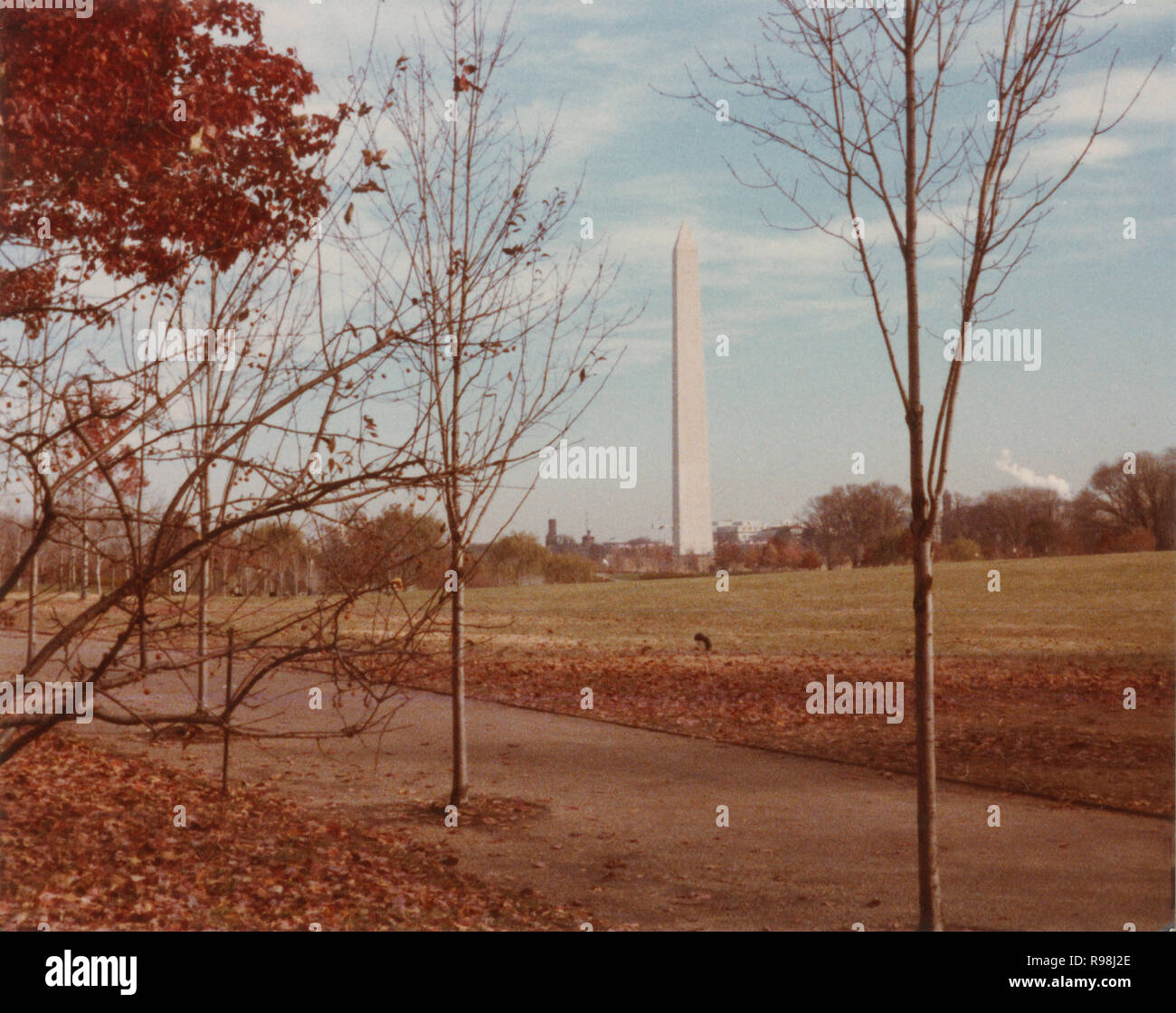 Vintage Febbraio 1985 fotografia, vista del Monumento di Washington a Washington, DC. Fonte: fotografia originale Foto Stock