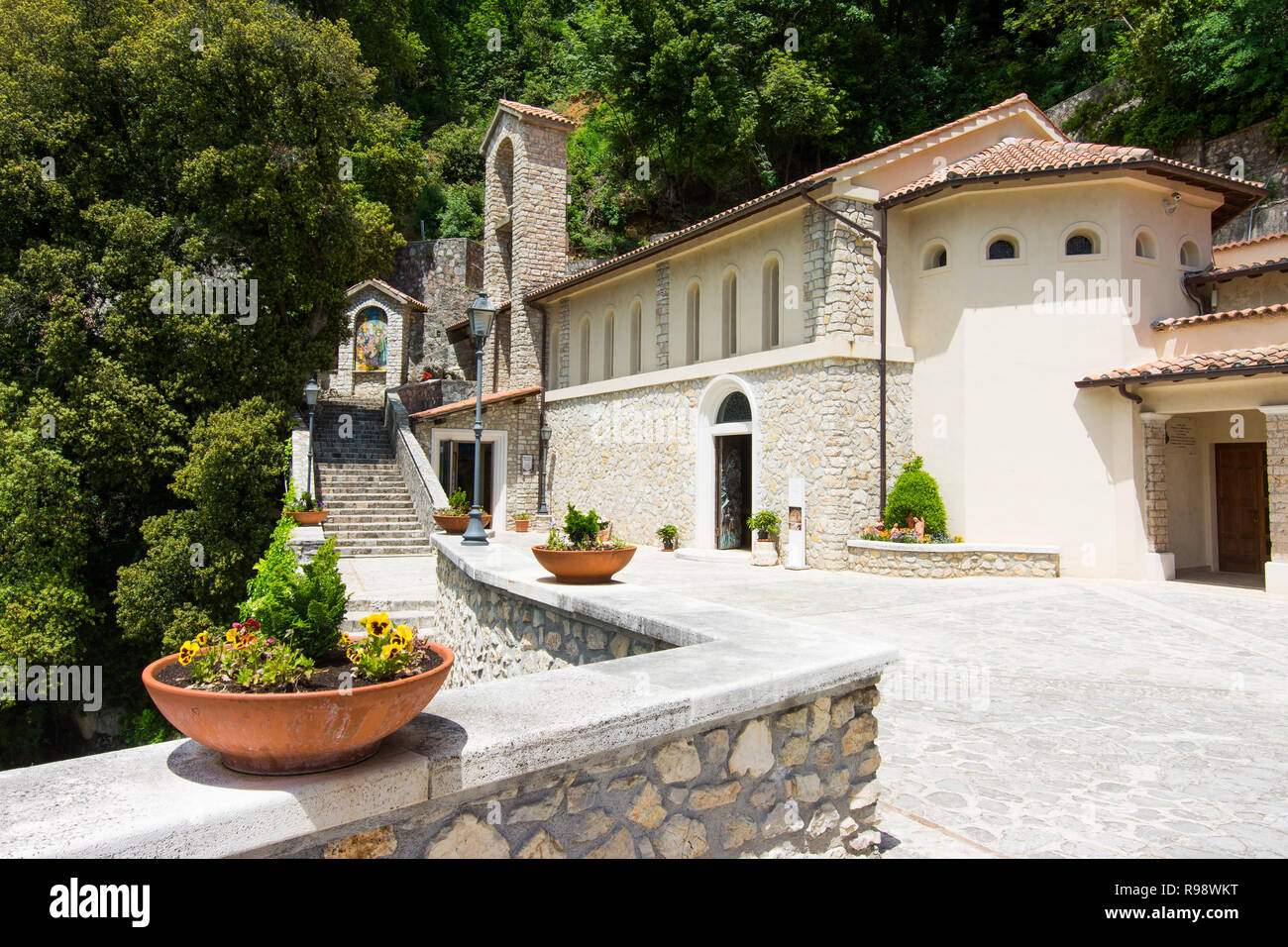 Greccio, Italia. eremo santuario eretto da San Francesco di Assisi nella Valle Sacra. In questo Monastero il santo ha dato i natali al primo soggiorno nat Foto Stock