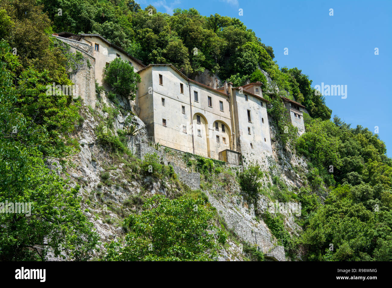 Greccio, Italia. eremo santuario eretto da San Francesco di Assisi nella Valle Sacra. In questo Monastero il santo ha dato i natali al primo soggiorno nat Foto Stock