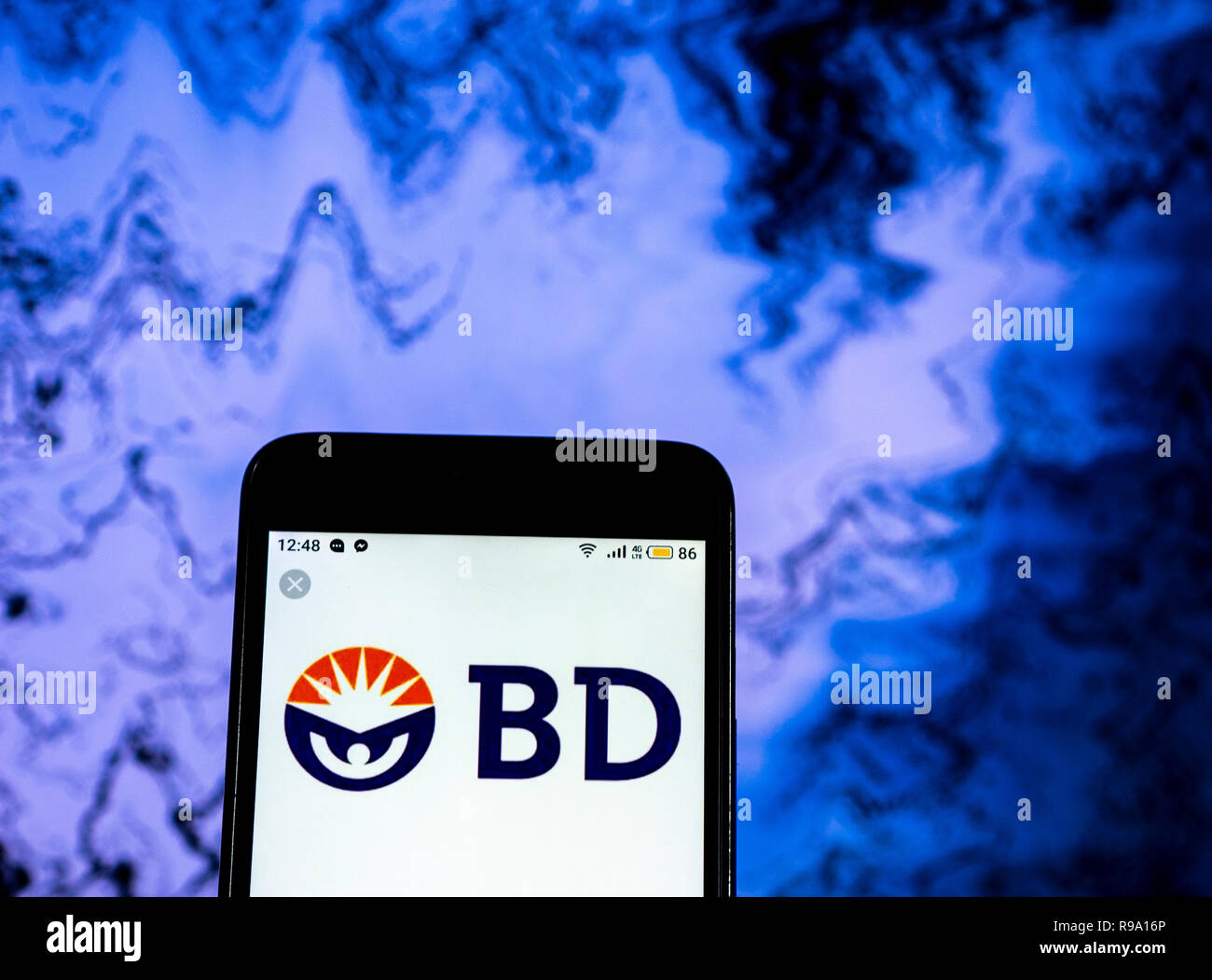 Becton Dickinson logo azienda vede visualizzato sul telefono intelligente Foto Stock