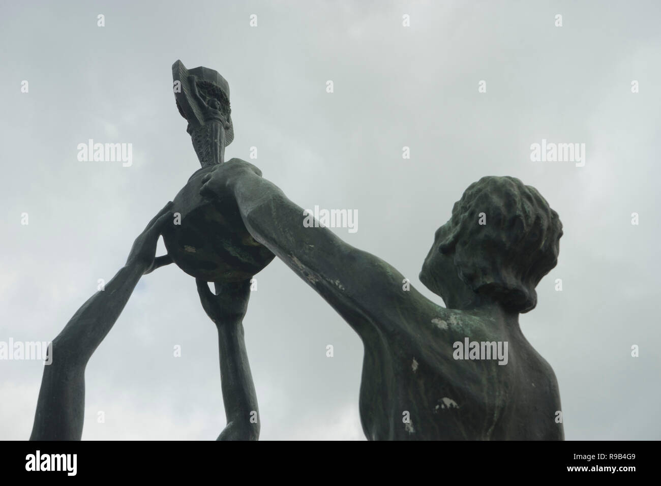Monumento alla Coppa del Mondo di calcio che l'URUGUAY ha vinto due volte nel 1930 e 1950. ESTADIO CENTENARIO, Montevideo, Uruguay,AMERICA DEL SUD Foto Stock