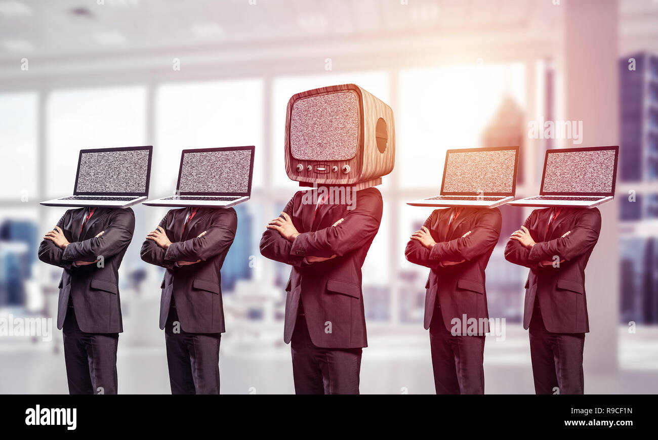 Le moderne tecnologie contro uno vecchio. Foto Stock