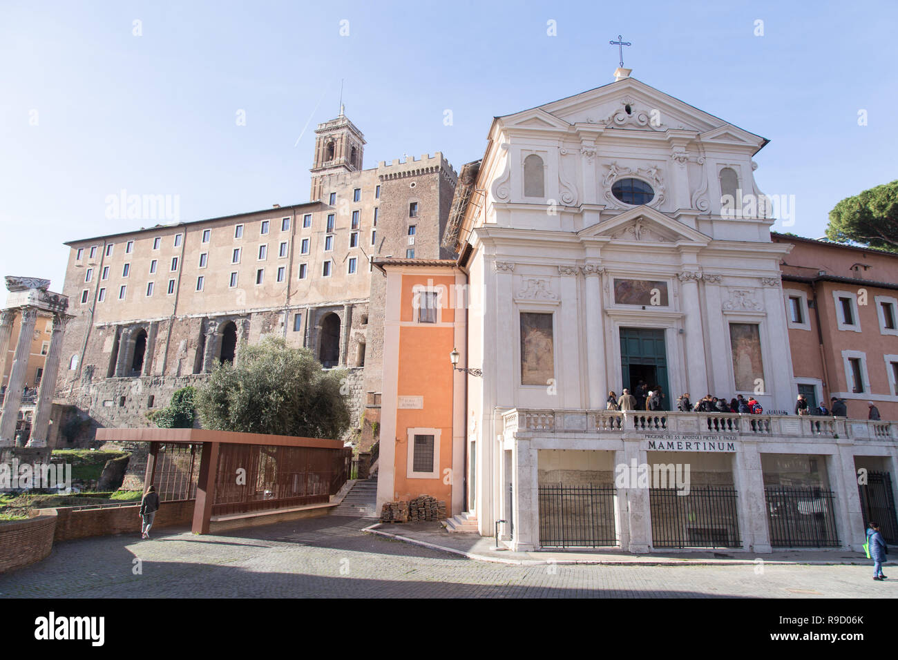 Roma, Italia. Xxi Dec, 2018. Veduta della chiesa di San Giuseppe dei Falegnami Credito: Matteo Nardone/Pacific Press/Alamy Live News Foto Stock