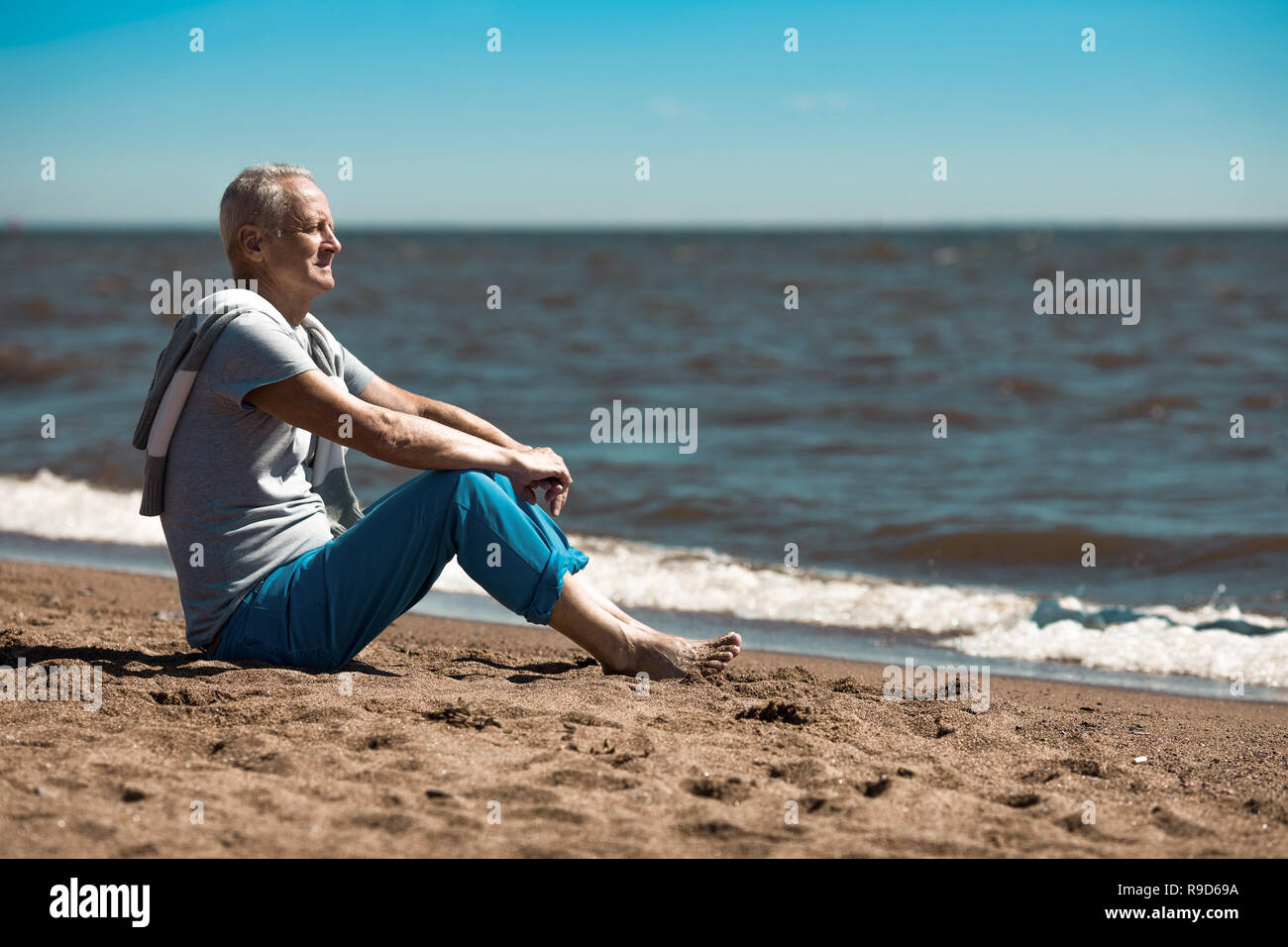 Uomo sulla vacanza Foto Stock