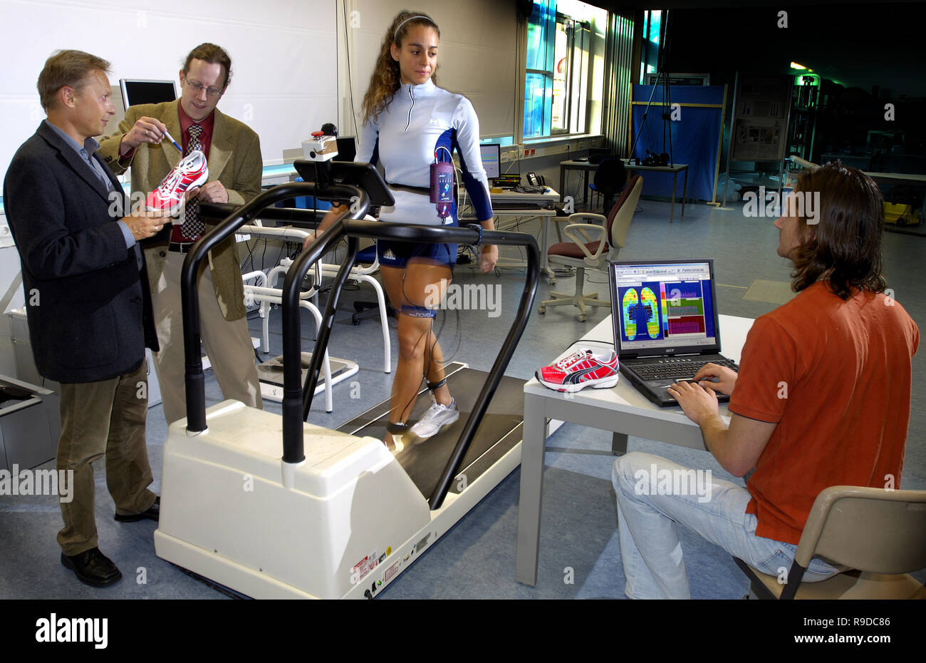 05.10.2005, Chemnitz, in Sassonia, Germania - Manodopera fuer Bewegungswissenschaft und der Sporttechnologie TU. 0Ux051005D385CAROEX.JPG [modello di rilascio: NO, PROP Foto Stock