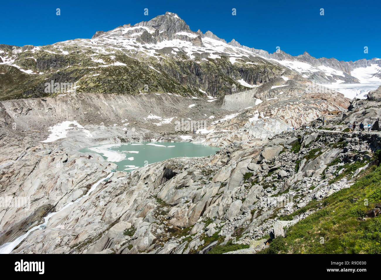 Paesaggio del ghiacciaio del Rodano, che è significativamente si ritirarono negli ultimi due secoli a causa di cambiamenti climatici, Vallese, Svizzera Foto Stock