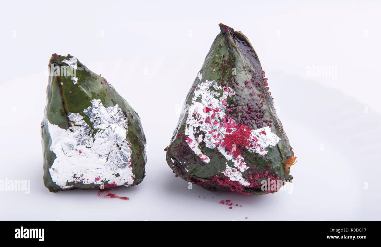 Mumbai India / 13 Aprile 2017 bocca indiano freshener Paan ( betel leaf ) Anatomia di un dolce o Meetha Paan in Mumbai India Foto Stock