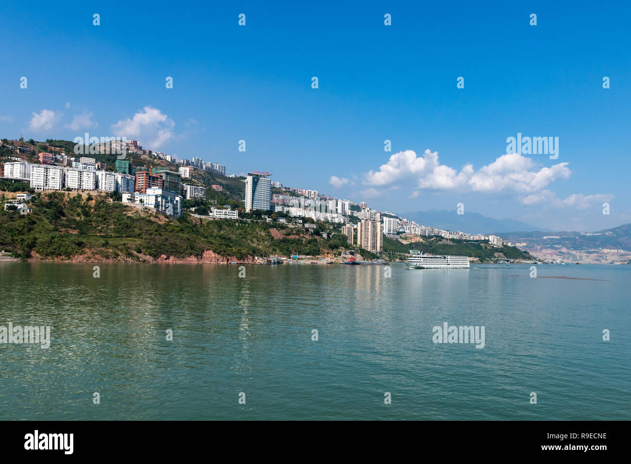 Wushan città sul fiume Yangtze Foto Stock