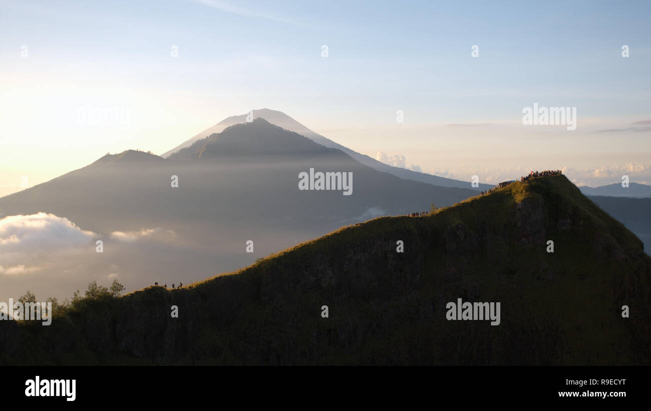 Visualizzare Agung volcanoe dell'isola di Bali, Indonesia prima eruzione Foto Stock