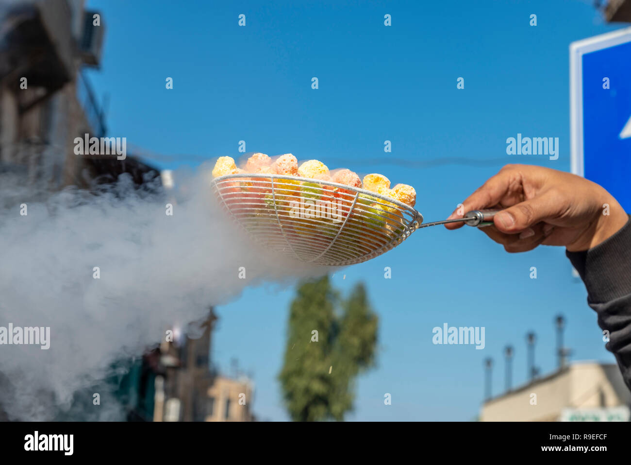 Dragon soffio di azoto liquido cereali anabbaglianti Foto Stock