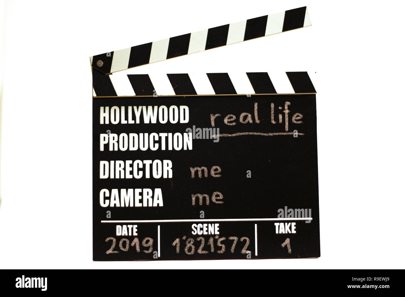 Immagine concettuale che indica la vita reale come un esperto filmato. Foto Stock