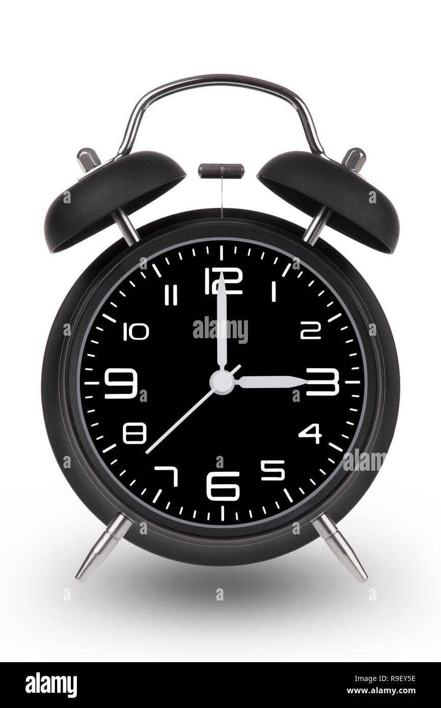 Nero orologio sveglia con le mani alle 3 am o pm isolato su uno sfondo bianco. Foto Stock