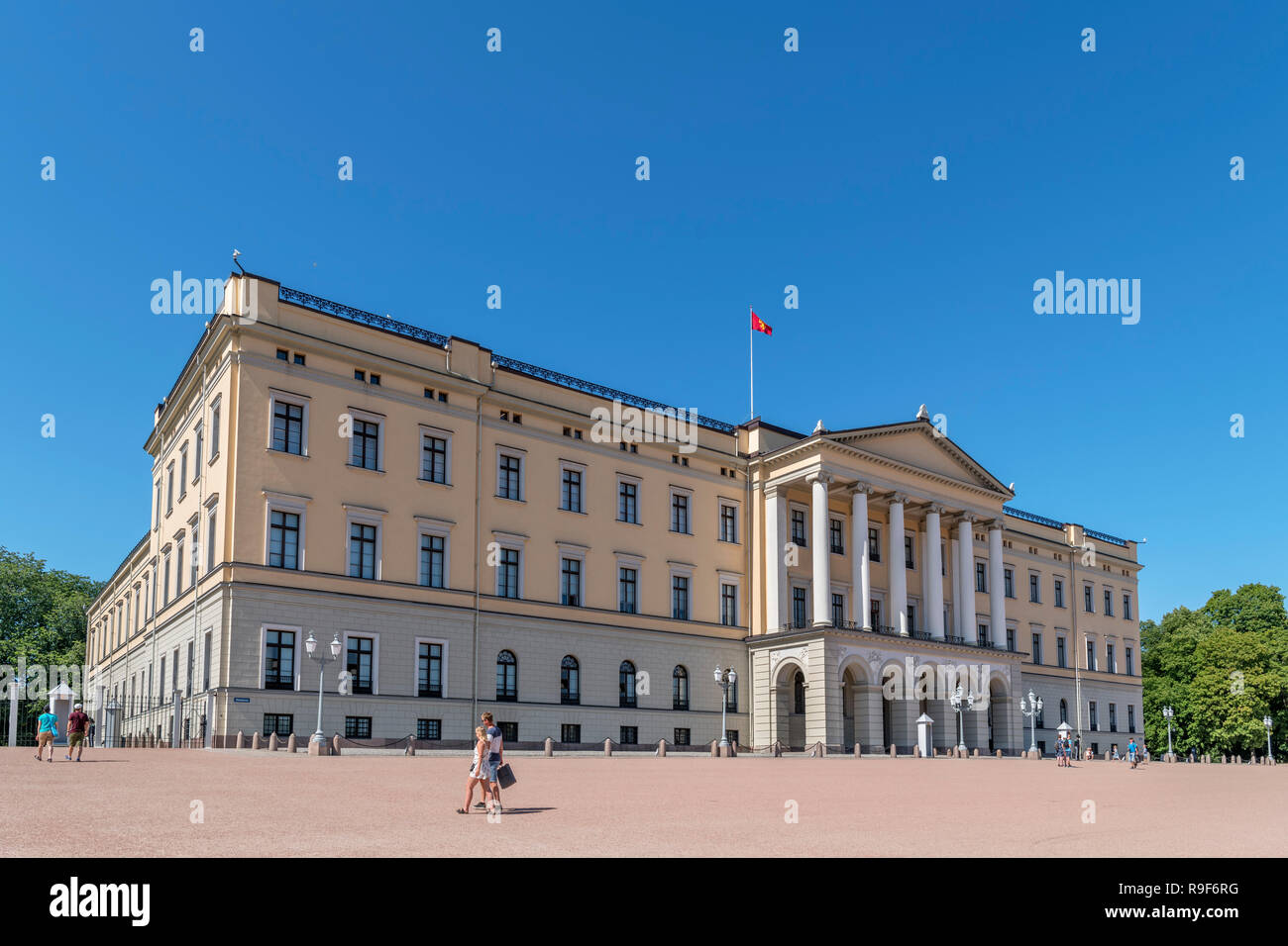 Il Royal Palace (Det Kongelige slott), Slottsparken, Oslo, Norvegia Foto Stock