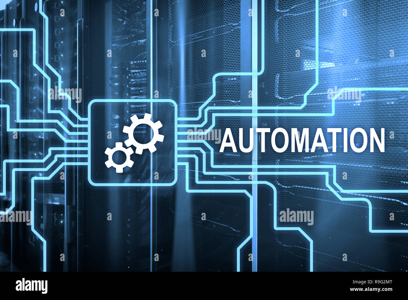 Automazione del processo di business e innovazione tecnologica nel settore manifatturiero. Internet e tecnologia concetto sulla sala server sfondo. Foto Stock