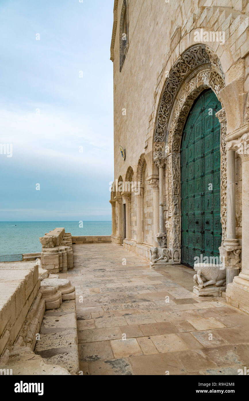 Cattedrale di San Nicola Pellegrino a Trani, Puglia, Italia, Europa Foto Stock