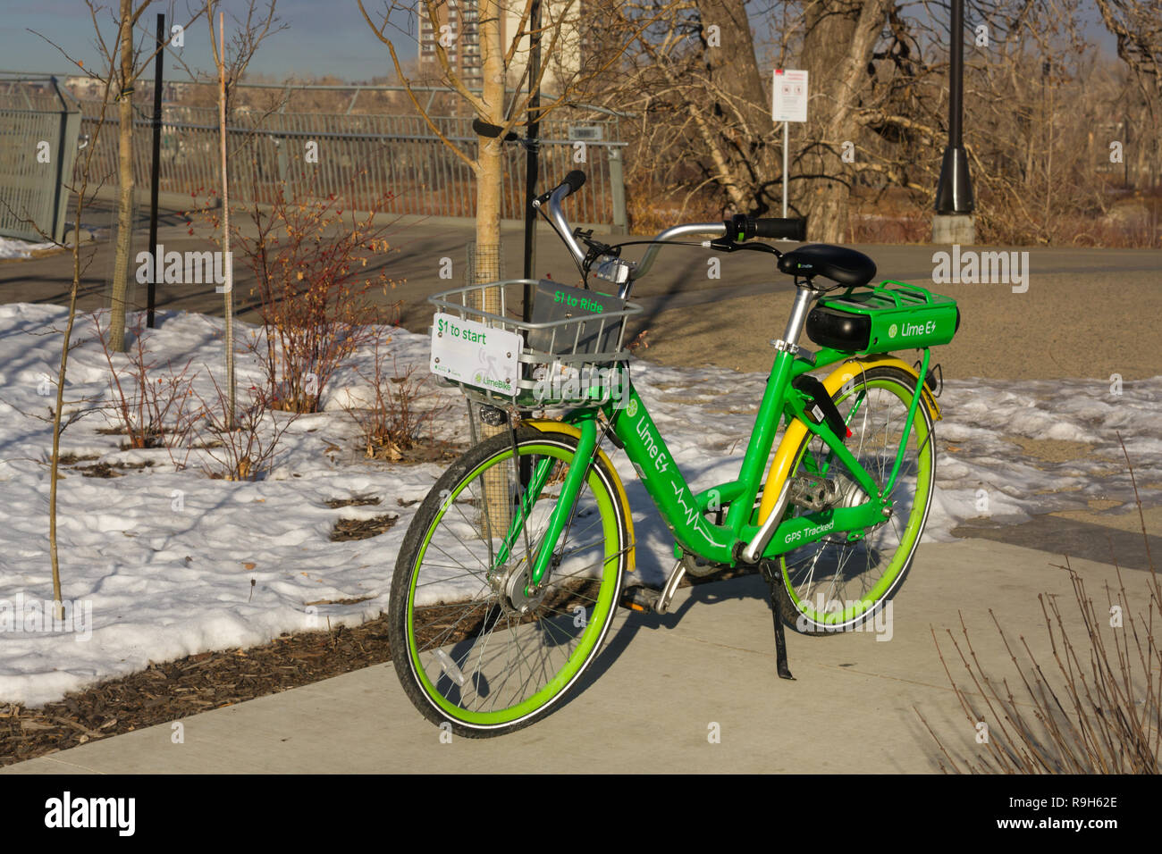 Green bike sharing service ha lanciato come parte di un progetto pilota di Calgary, Alberta, Canada Foto Stock