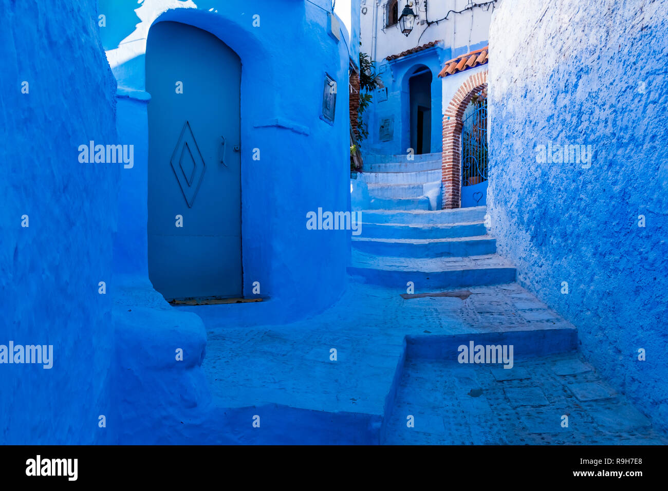 Bella blu street del blue medina di Chefchaouen, Marocco in Africa Foto Stock