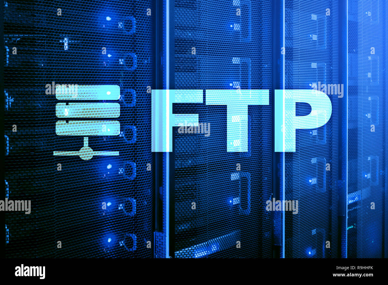 FTP - file transfer protocol. Internet e la tecnologia di comunicazione concetto. Foto Stock