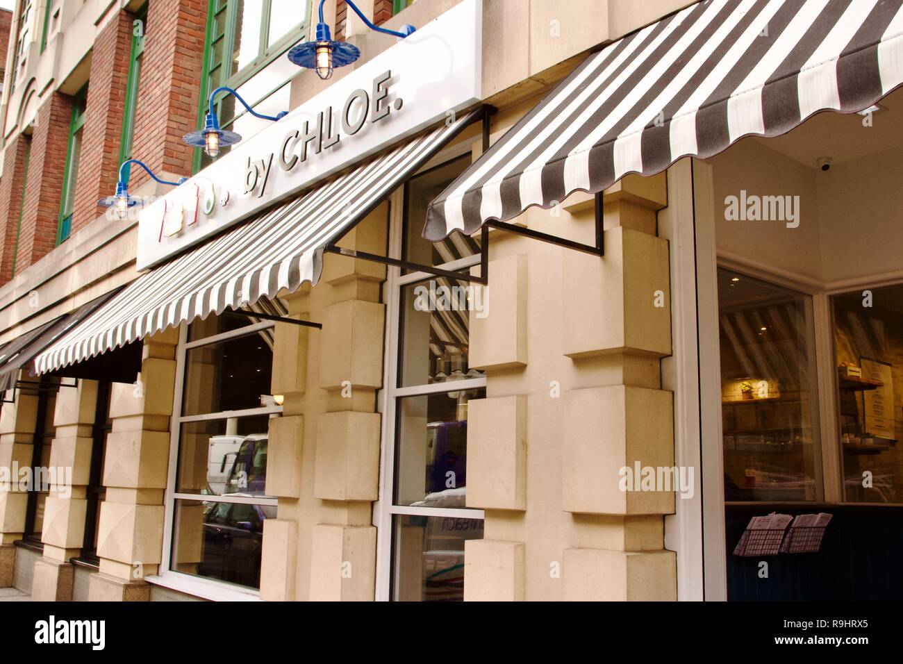 Da CHLOE. in Covent Garden di Londra è un impianto basato su ristorante vegano. Ci sono anche le filiali di New York, Boston e la Foto Stock