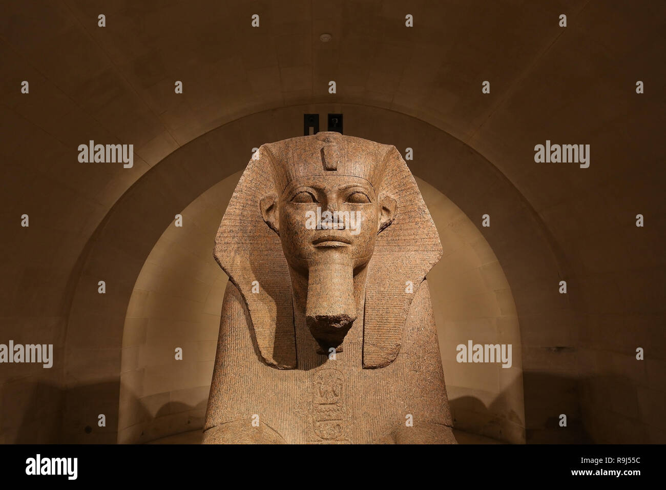 Parigi, Francia, 13 marzo 2017 : Sfinge di Tanis, il museo del Louvre, 13 marzo 2017, a Parigi, Francia Foto Stock