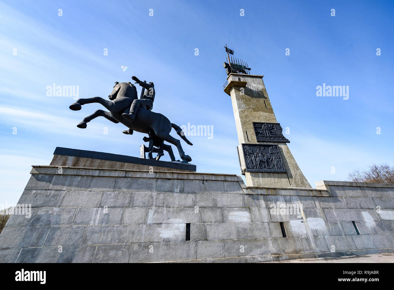 Monumento alla Vittoria per gli eroi di Veliky Novgorod che hanno combattuto la Seconda guerra mondiale in Veliky Novgorod Oblast di Novgorod, Russia Foto Stock