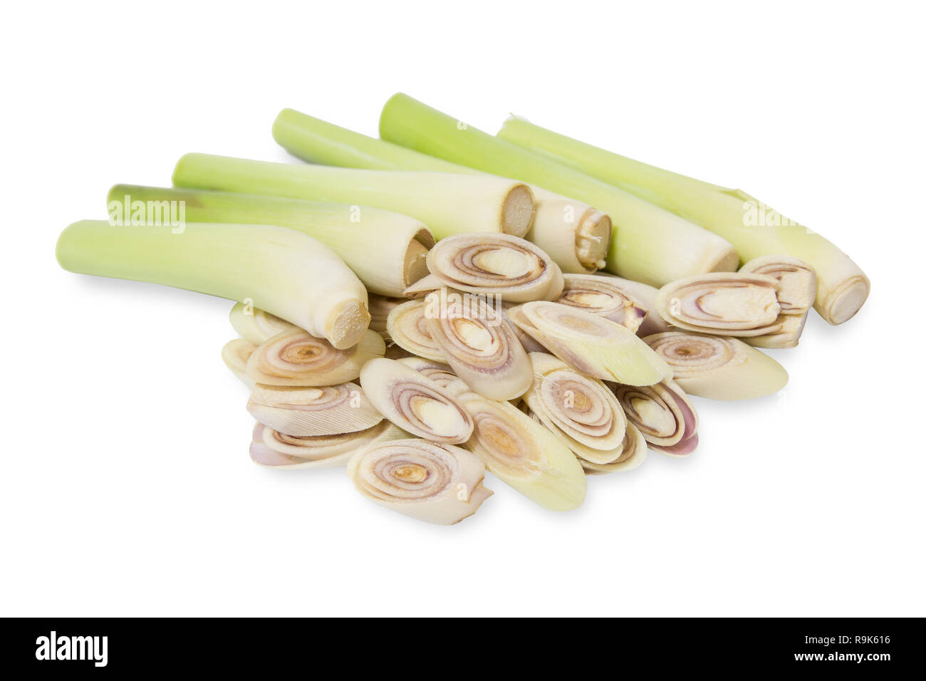 Erba di limone fette isolato su sfondo bianco con tracciato di ritaglio Foto Stock