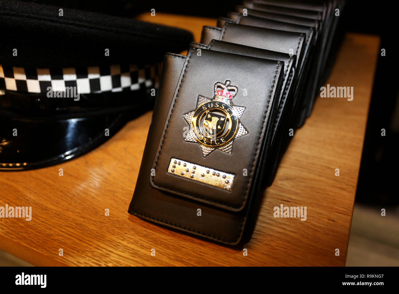 Viste generali di Polizia del Sussex garantisce Card raffigurato nella Sussex, Regno Unito. Foto Stock