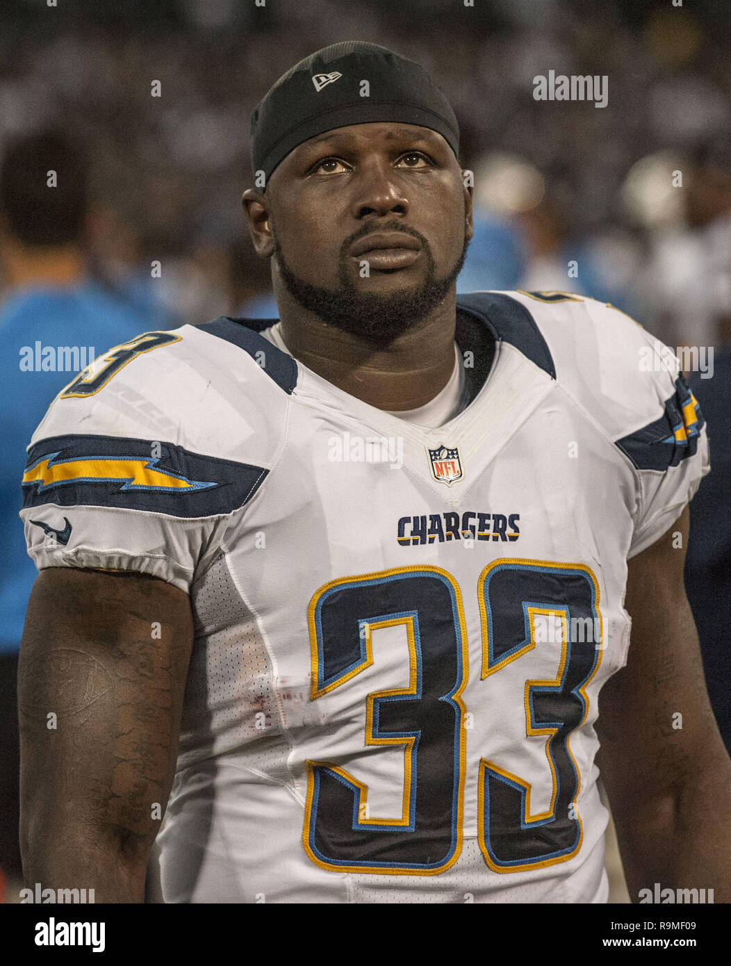 Oakland, la California, Stati Uniti d'America. Decimo Sep, 2012. San Diego Chargers in esecuzione indietro le"Ron McClain (33) sugli spalti del lunedì, 10 settembre 2012, a Oakland in California. Caricabatterie sconfitto i raider 22-14. Credito: Al di Golub/ZUMA filo/Alamy Live News Foto Stock