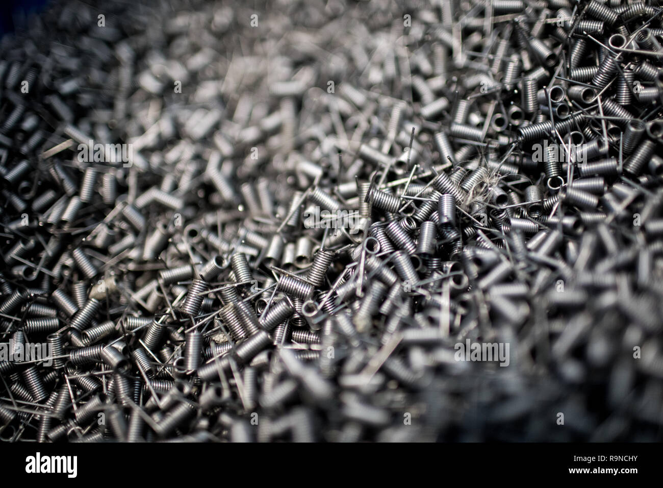 La produzione di molle Foto Stock