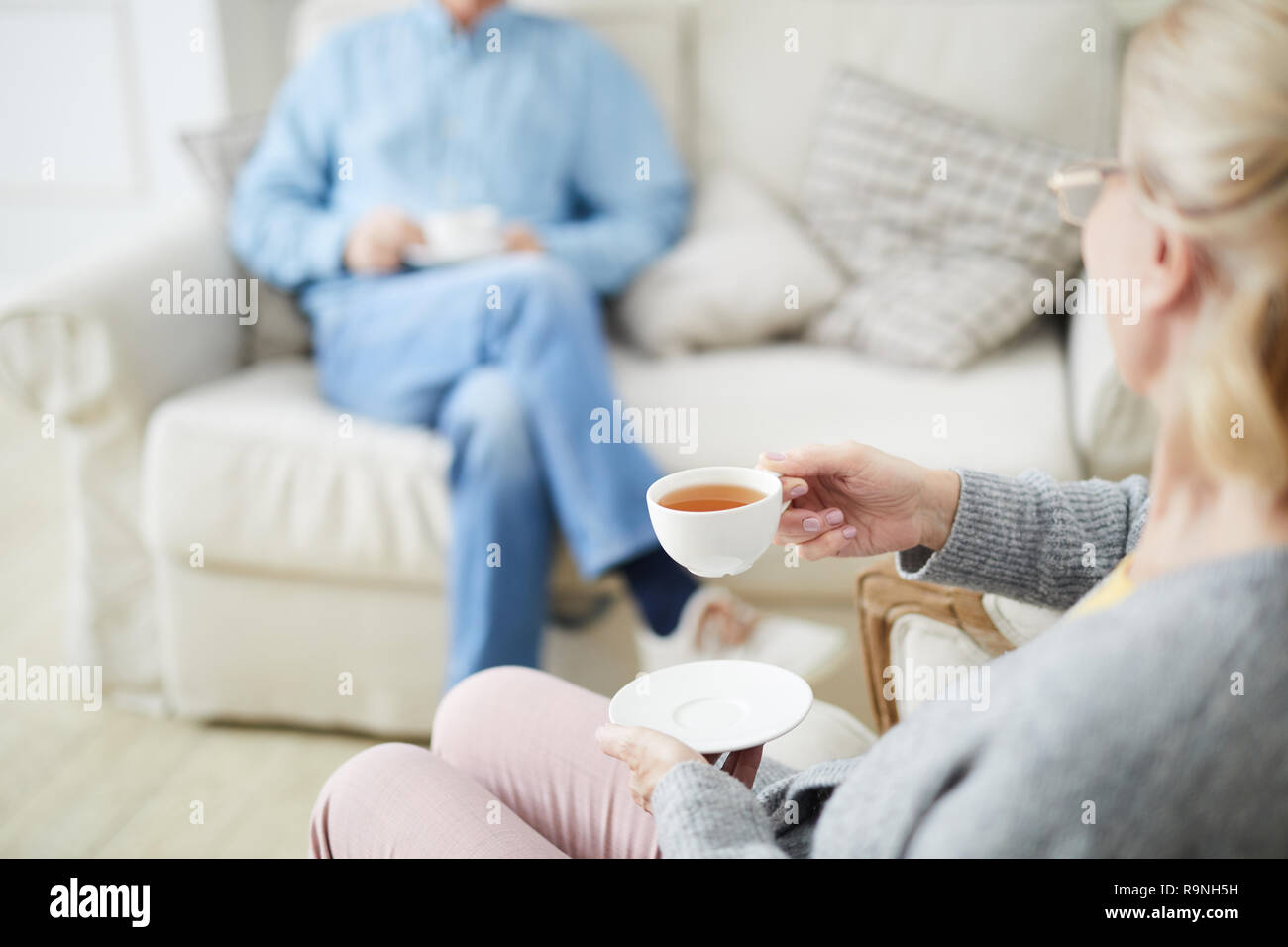 Tè dopo cena Foto Stock