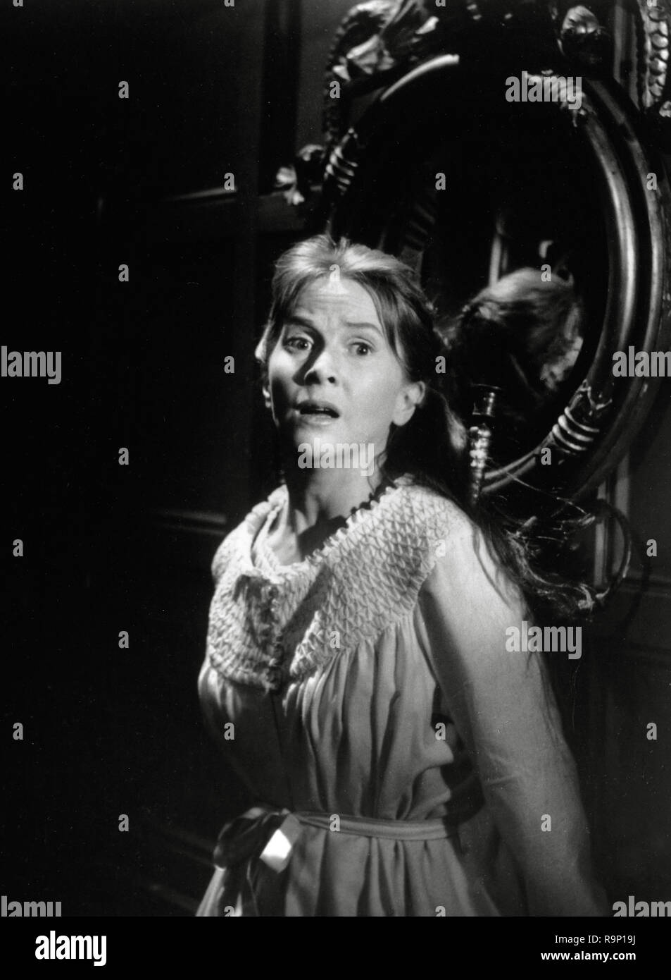 Julie Harris, 'l'Haunting' (1963) MGM Riferimento File # 33635 756CPC Foto Stock