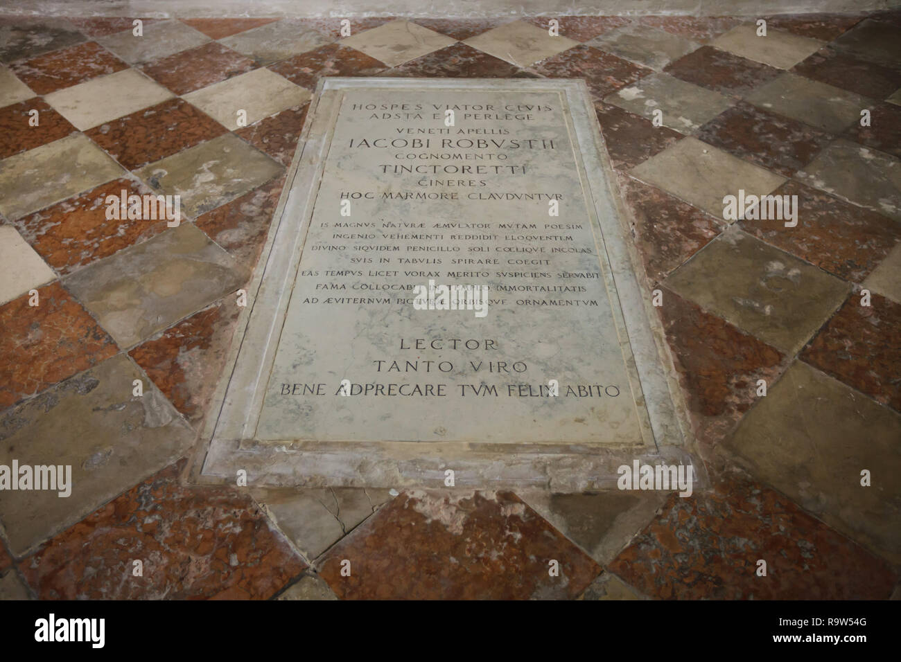 Tomba del Rinascimento veneziano pittore Jacopo Robusti detto il Tintoretto nella chiesa della Madonna dell'Orto (Chiesa della Madonna dell'Orto) a Venezia, Italia. Foto Stock