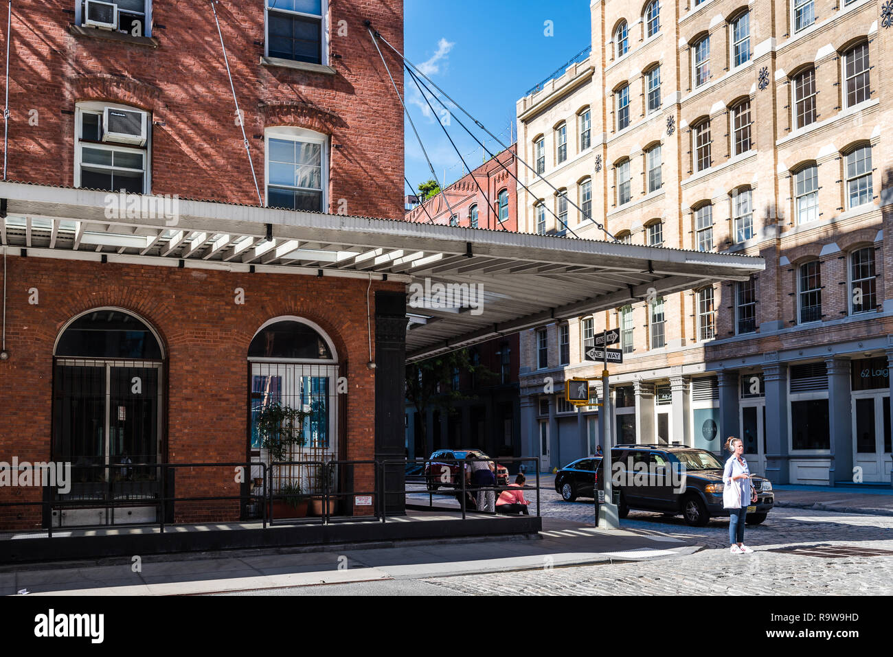 La città di New York, Stati Uniti d'America - 25 Giugno 2018: Street View di Tribeca distretto del nord una giornata di sole di estate Foto Stock