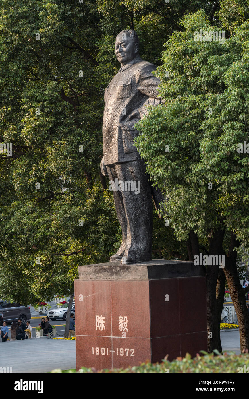 Statua di Chen Yi, i principali di Shanghai nel Parco di Huangpu Foto Stock