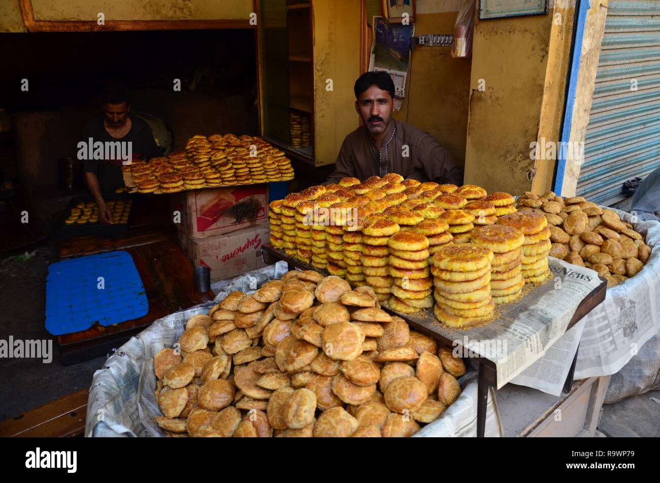 Tradizionale kulcha Kashmir a Muzaffarabad, Pakistan. Foto Stock