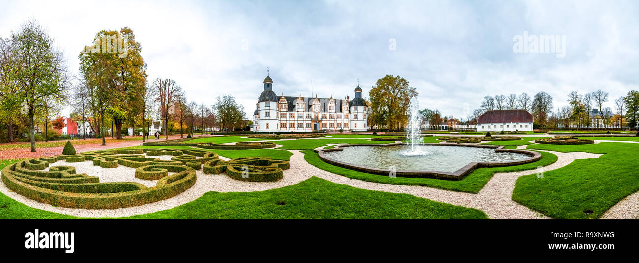 Il castello Neuhaus, Paderborn, Germania Foto Stock