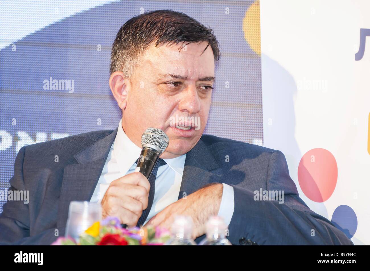 EILAT, Israele. Dicembre 21, 2017. Gabai avi (Gabbay, Gabay), un uomo politico israeliano, attuale leader dei laburisti israeliani (Avoda) Foto Stock