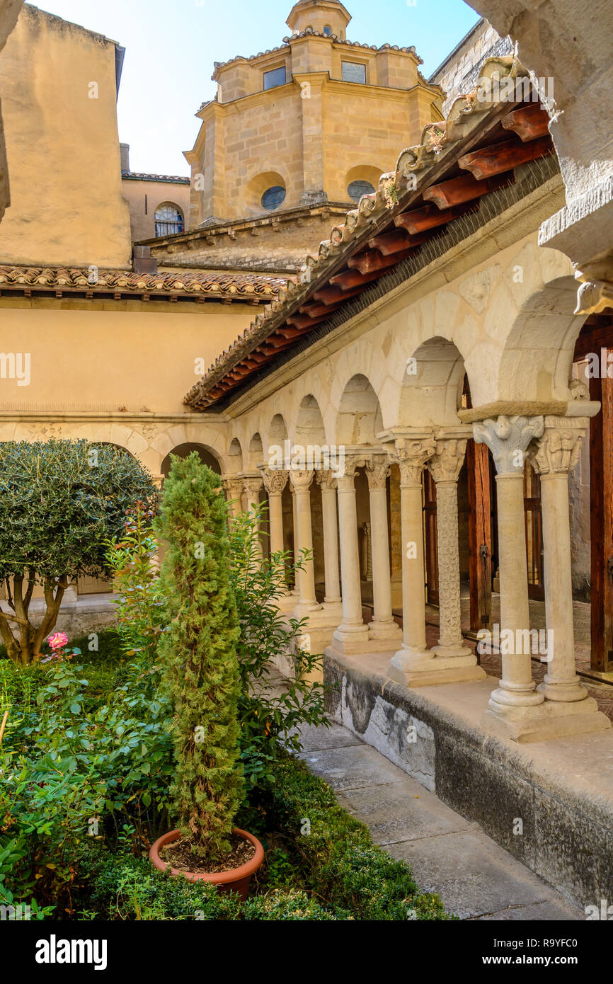 San Sauveur chiostro presso la Cattedrale di Aix-en-Provence, gemme nascoste in Francia Foto Stock