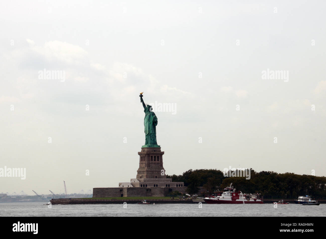 NEW YORK, Stati Uniti d'America - 31 agosto 2018: la Statua della Libertà su Liberty Island. Stati Uniti d'America Foto Stock