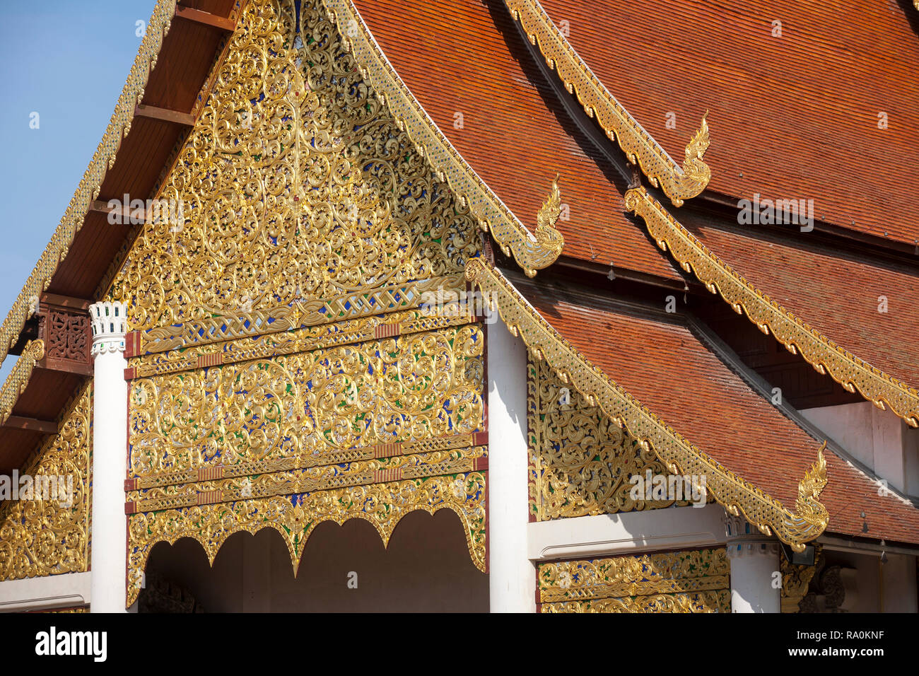 Dettaglio di Wat Chedi Luang tempio, Chiang Mai, Thailandia Foto Stock