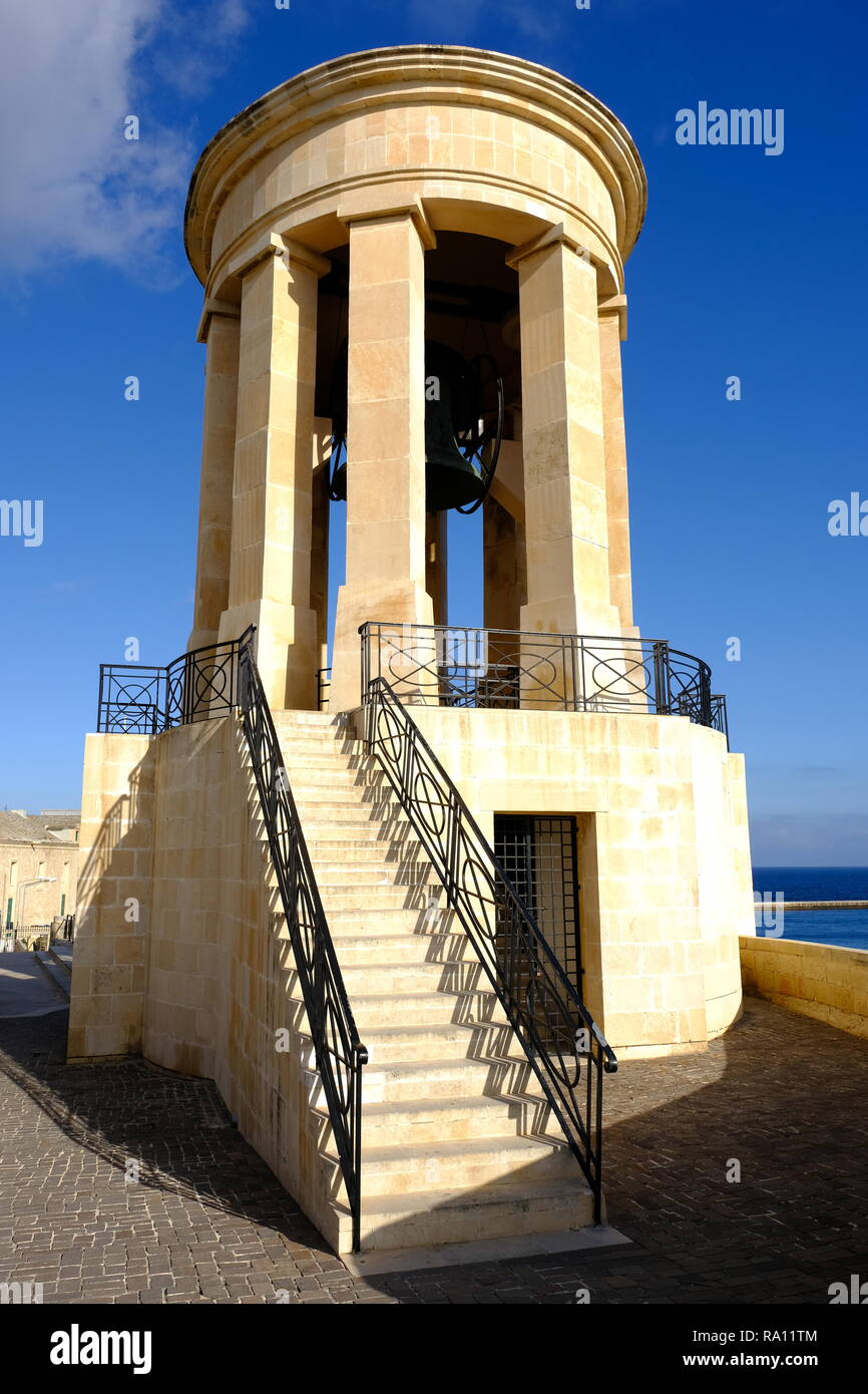 Assedio Bell Memorial Malta Grand Harbour Foto Stock