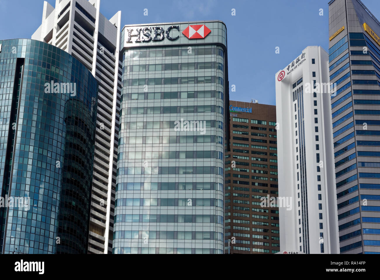 I grattacieli di Singapore il quartiere finanziario e degli affari intorno  al Raffles Place, con Banca di Cina, Maybank e HSBC prominente Foto stock -  Alamy