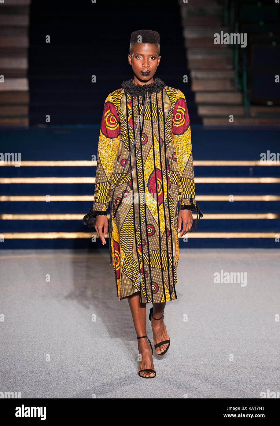 Africa Fashion Show 2018. Modello immagini prese dalla fossa della pressa dal fotografo Steve Mack per AfricanHair.com Foto Stock