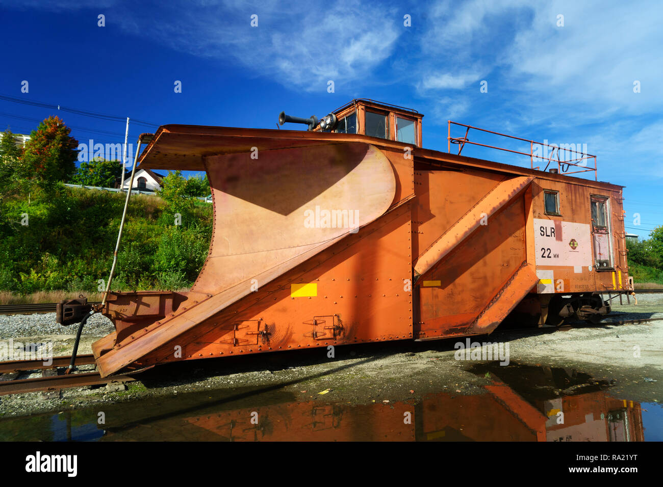 Stazione di Russell Snow Plough parcheggiato in Isola Pond, Vermont, USA. Foto Stock