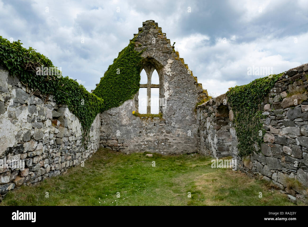 Le rovine della chiesa di Balnakeil, Scozia, programmata un monumento del Regno Unito come un 'a livello nazionale' importante sito archeologico. Foto Stock