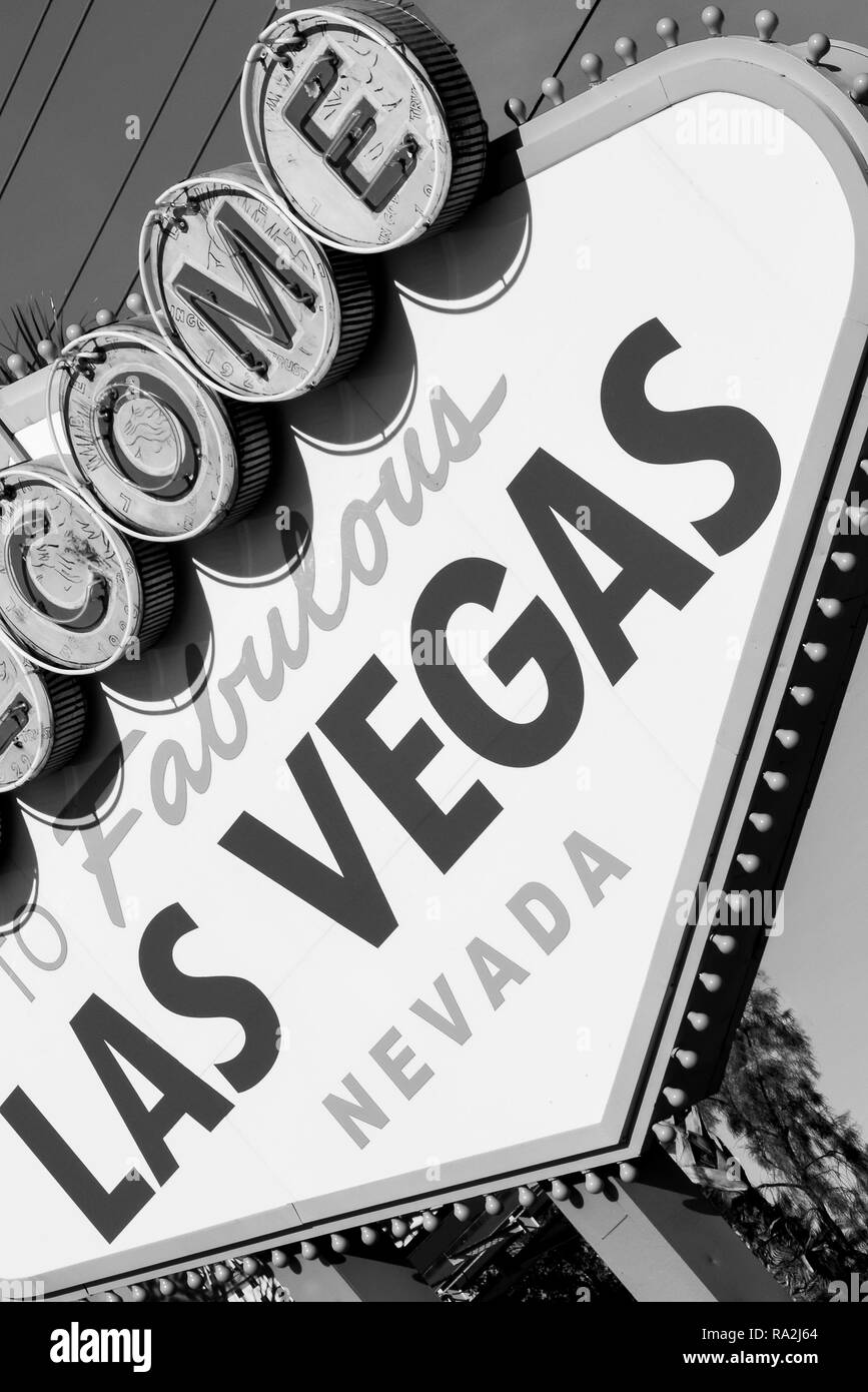 Ritagliato Close up vintage 'Benvenuto nella favolosa Las Vegas, Nevada' segno, un famoso punto di riferimento in Las Vegas NV all'entrata di Las Vegas Strip Foto Stock