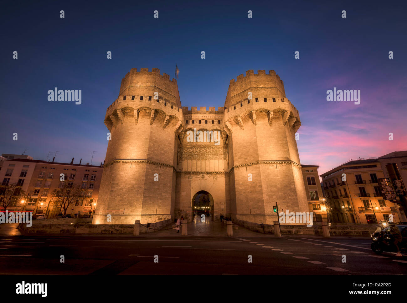 Torri di Serrano a Valencia (Spagna) al tramonto. Foto Stock